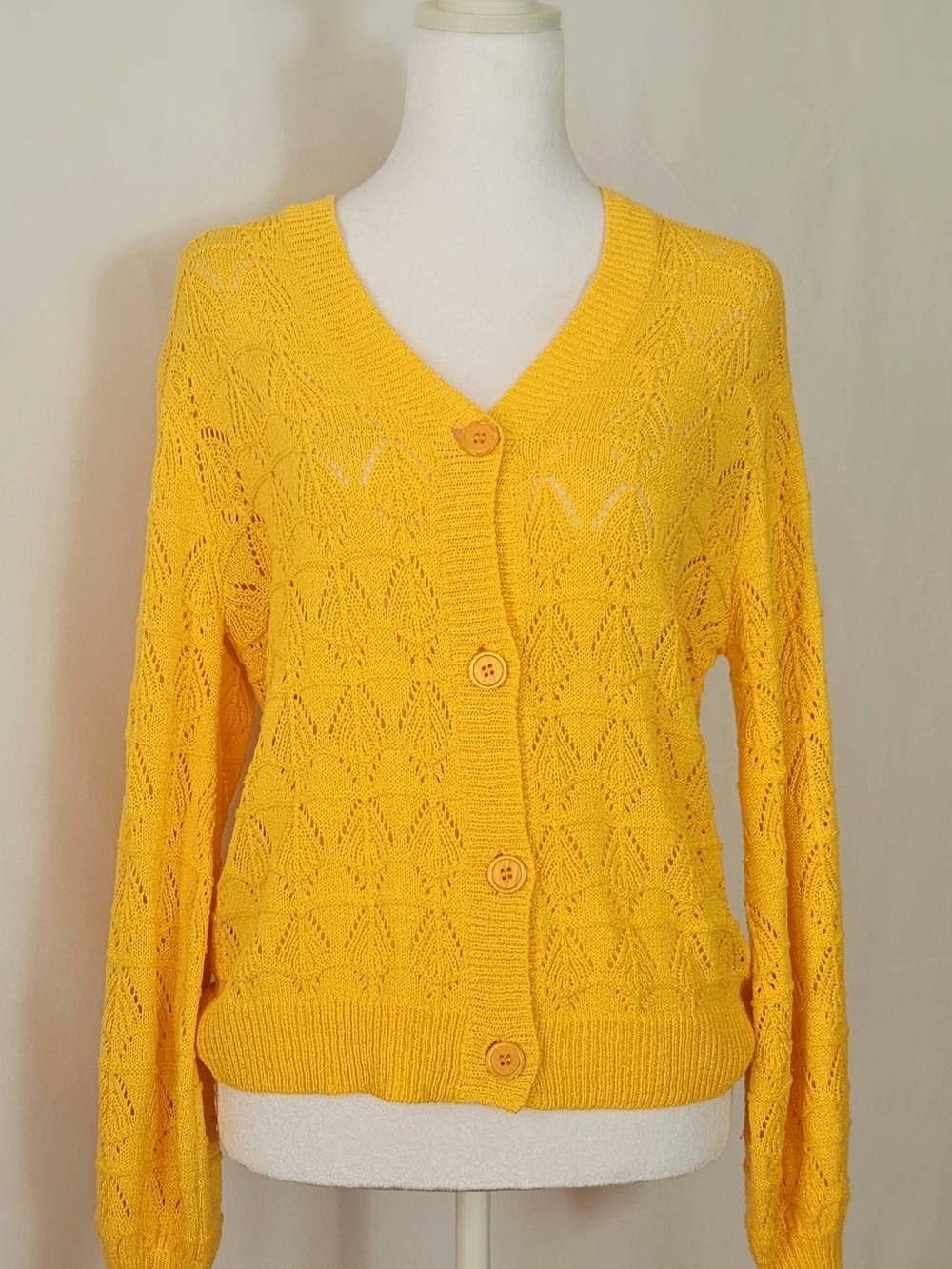 SKIES ARE BLUE Yellow Open Knit Crochet V-Neck Cardigan Sweater - Size XS